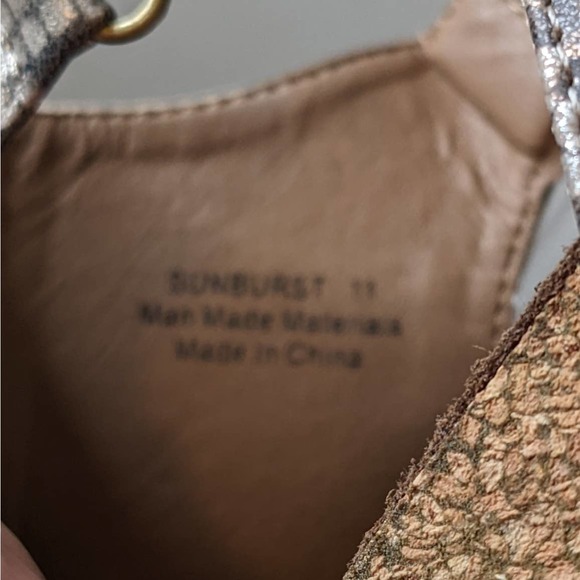 Corky's Sunburst Taupe Snakeskin Pattern Wedge Bootie Sandals Size 11 NWT (Box) - Picture 7 of 7